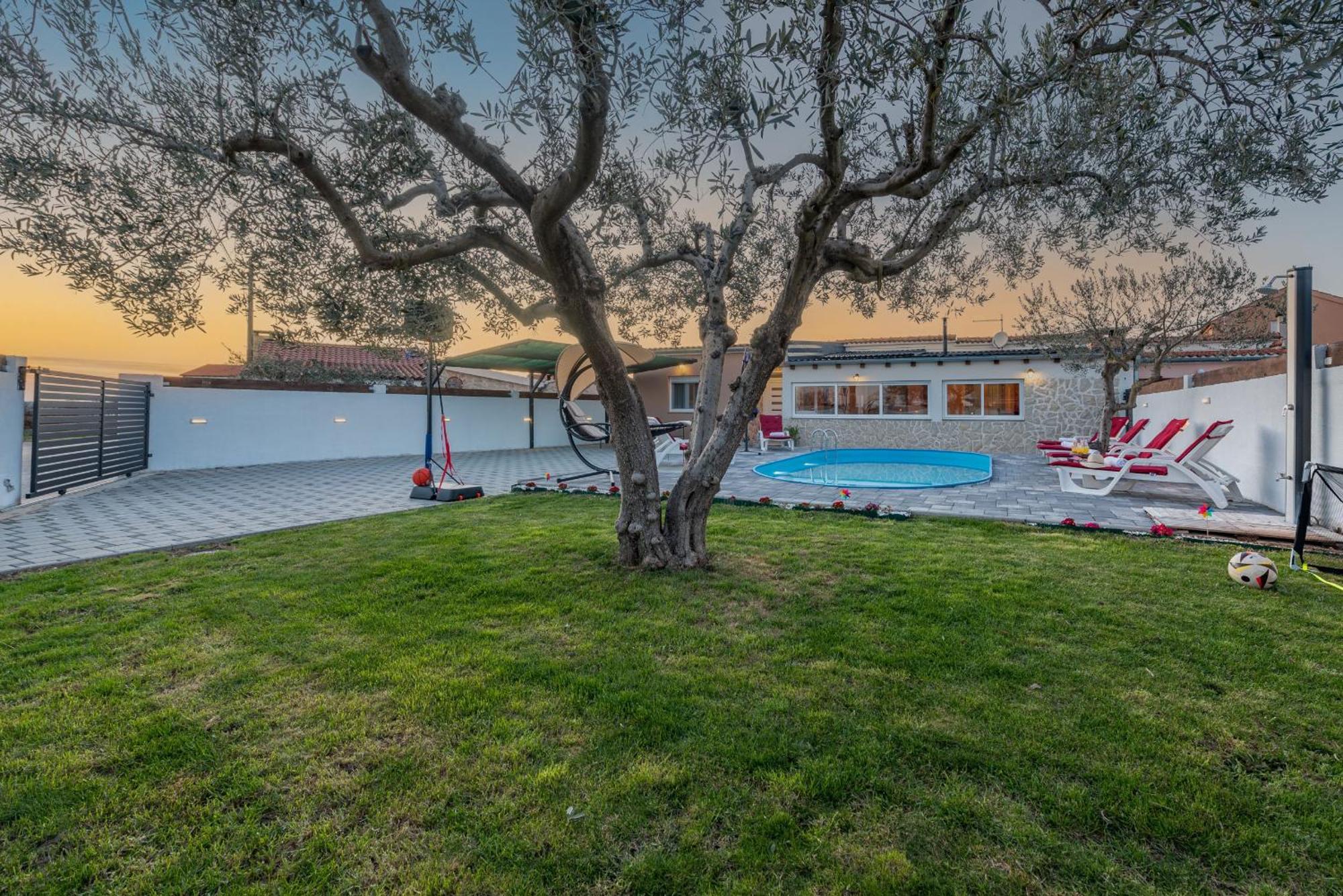 Villa Luma Zadarvillas Gorica  المظهر الخارجي الصورة