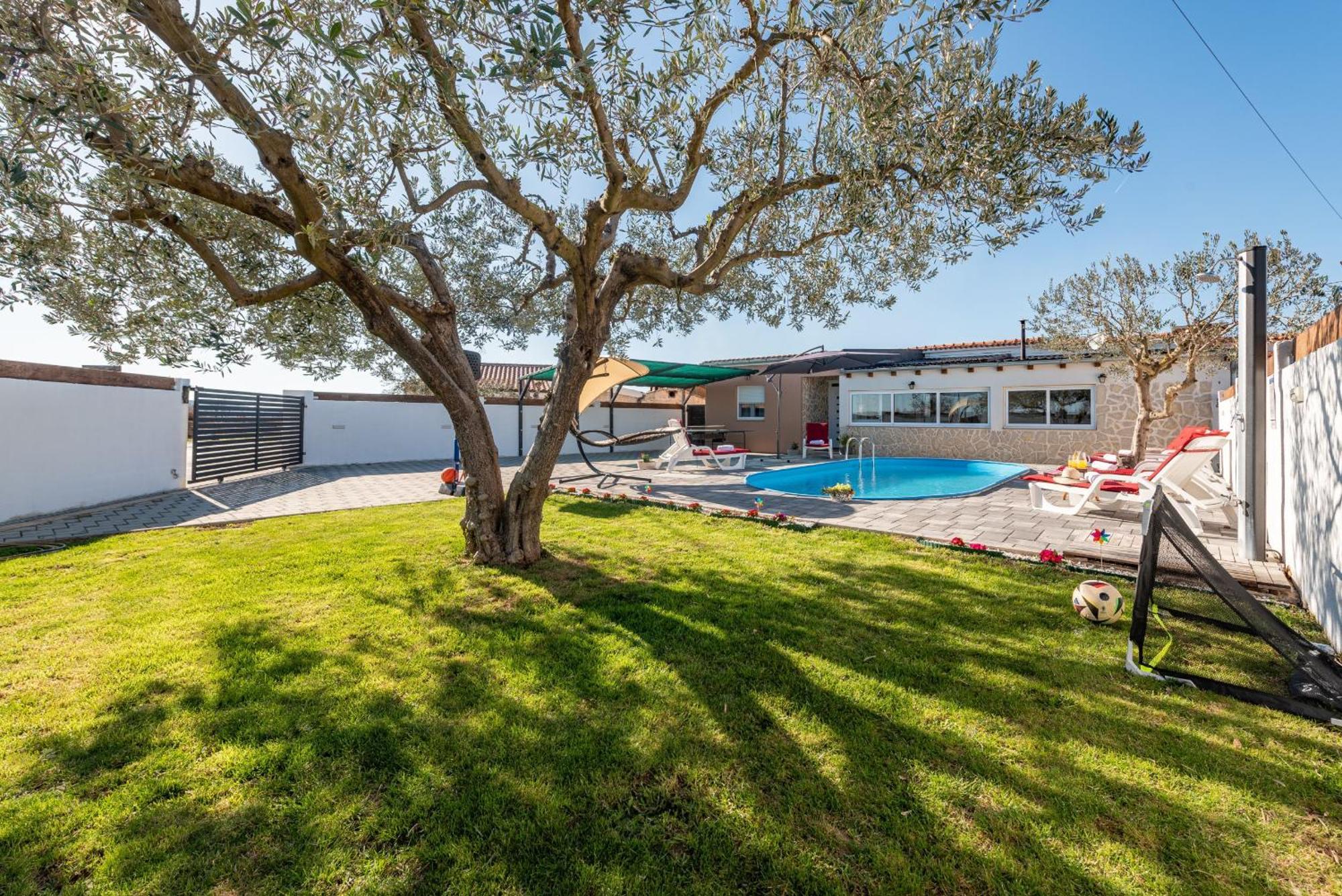Villa Luma Zadarvillas Gorica  المظهر الخارجي الصورة